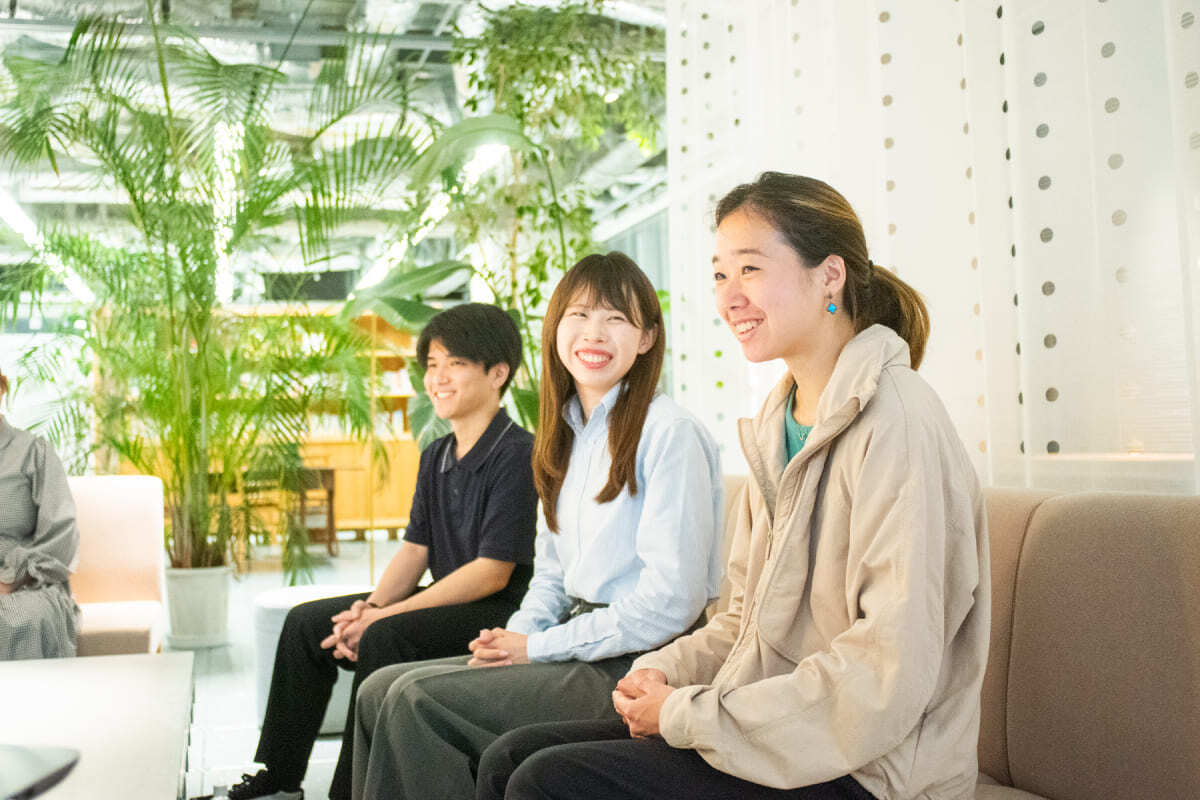 若者研の学生たち